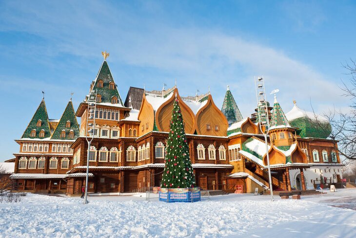 Лучшие парки Москвы для прогулки в новогодние праздники