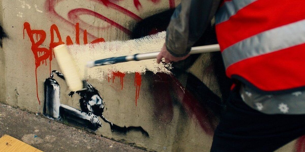 Актер Кристофер Уокен уничтожил граффити Бэнкси во время съемок сериала «Нарушители»