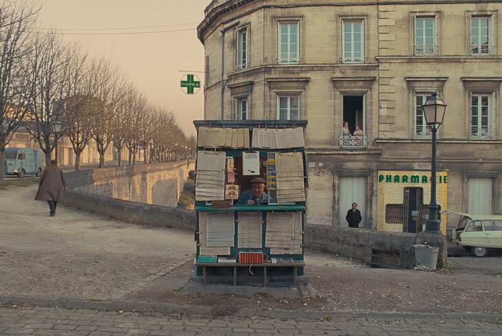 «Французский вестник»: кукольный театр Уэса Андерсона для тех, кто скучает по Парижу