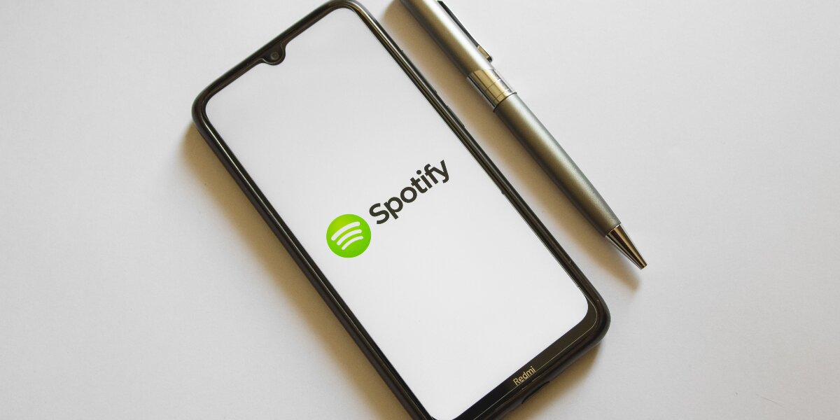 Spotify хочет запустить вертикальные видео, как в TikTok