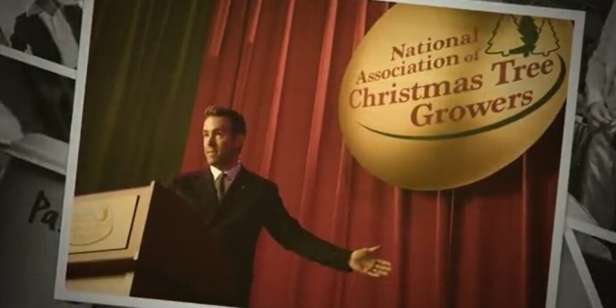 Райан Рейнольдс сделал презентацию из первых кадров мюзикла по «Рождественской песне»
