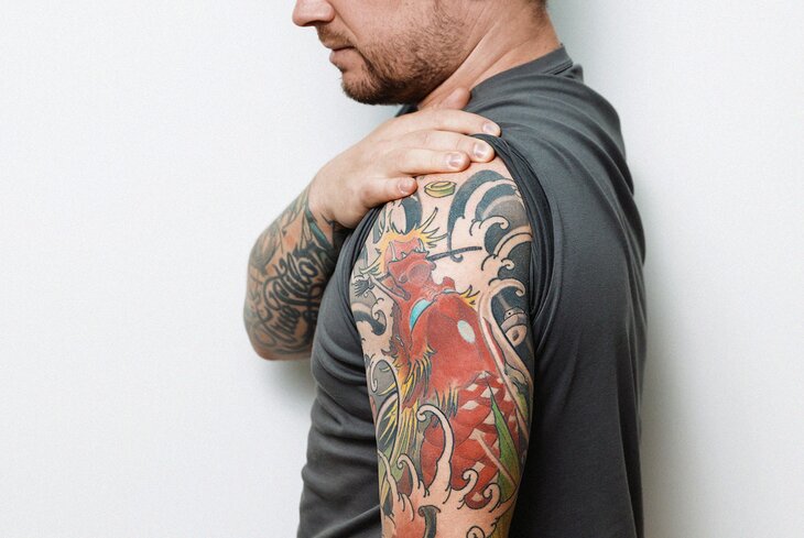 Нательные рисунки: татуировка художника Константина Данилова