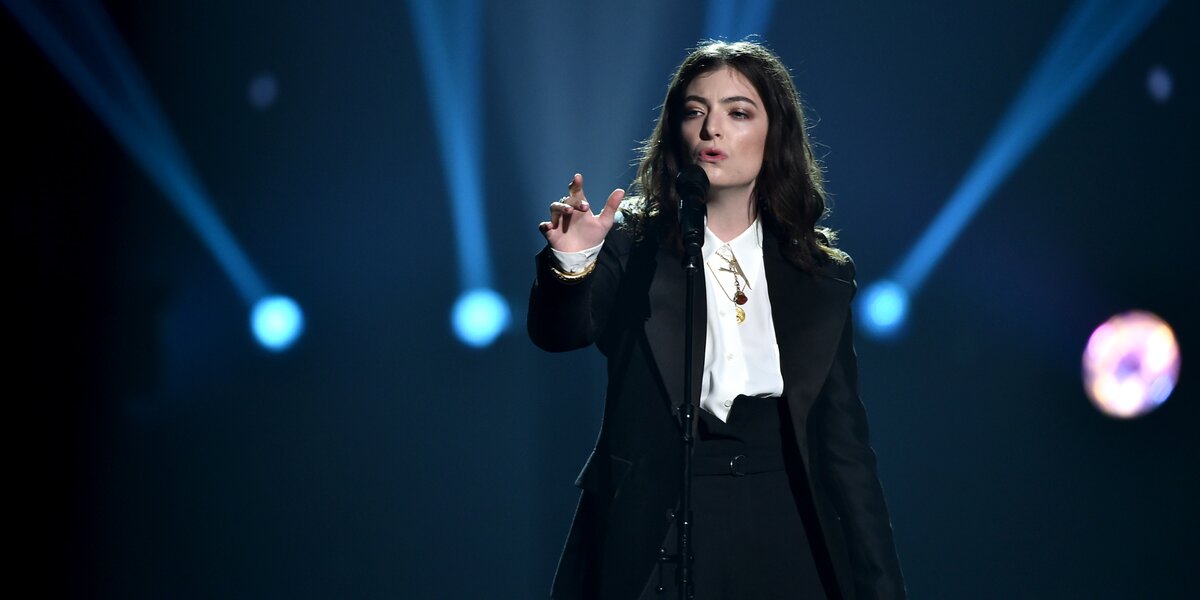 Lorde выпустила новую песню Stoned at the Nail Salon
