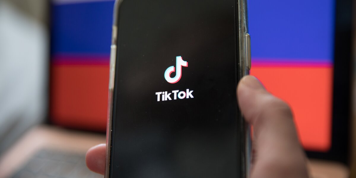 TikTok пропал из российского App Store, а позже вернулся