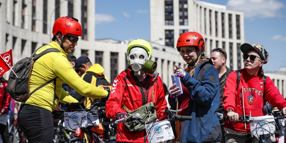 В Москве прошел весенний велофестиваль. Собрали главные фотографии