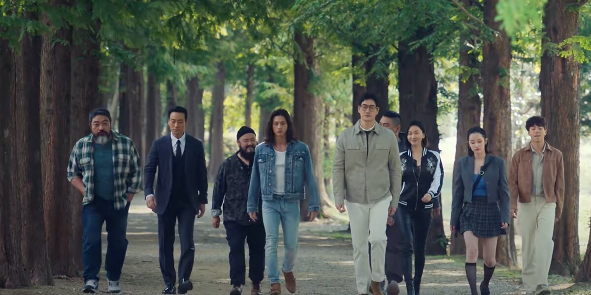 Вышел полноценный трейлер корейской версии «Бумажного дома»