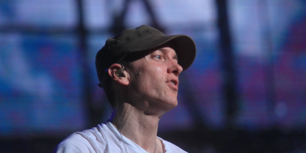 Эминем перевыпустил альбом The Eminem Show