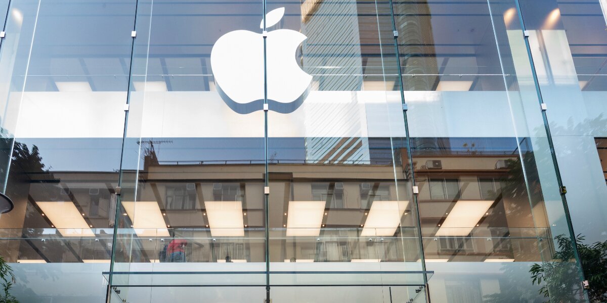 Apple стала первой компанией, чья капитализация превысила три триллиона долларов