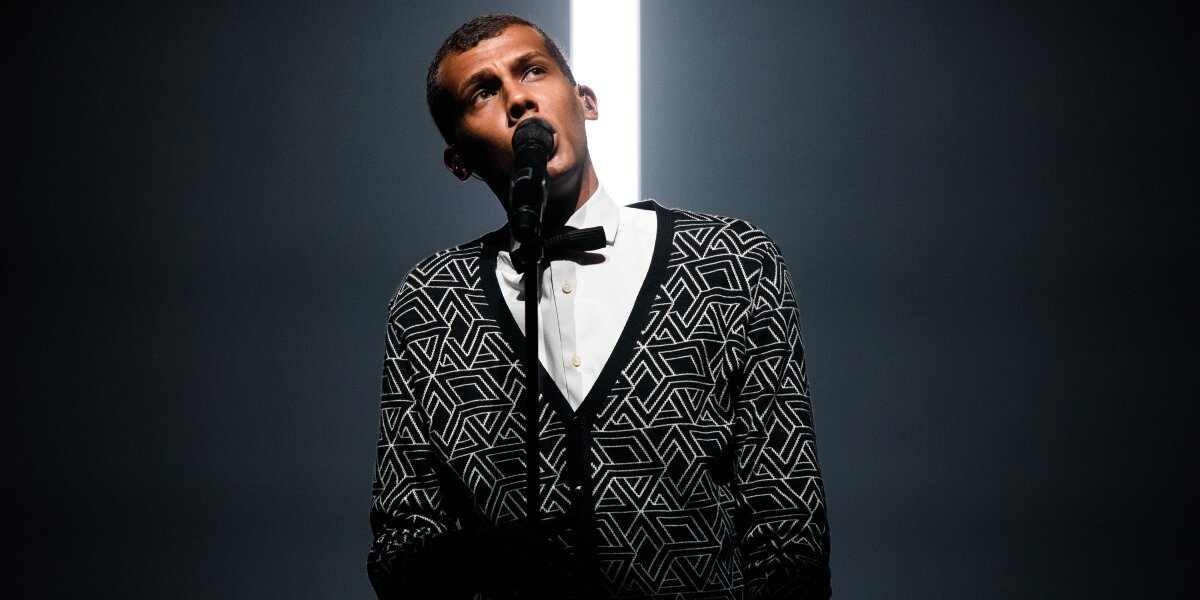 Stromae исполнил новую песню L’enfer на телевидении