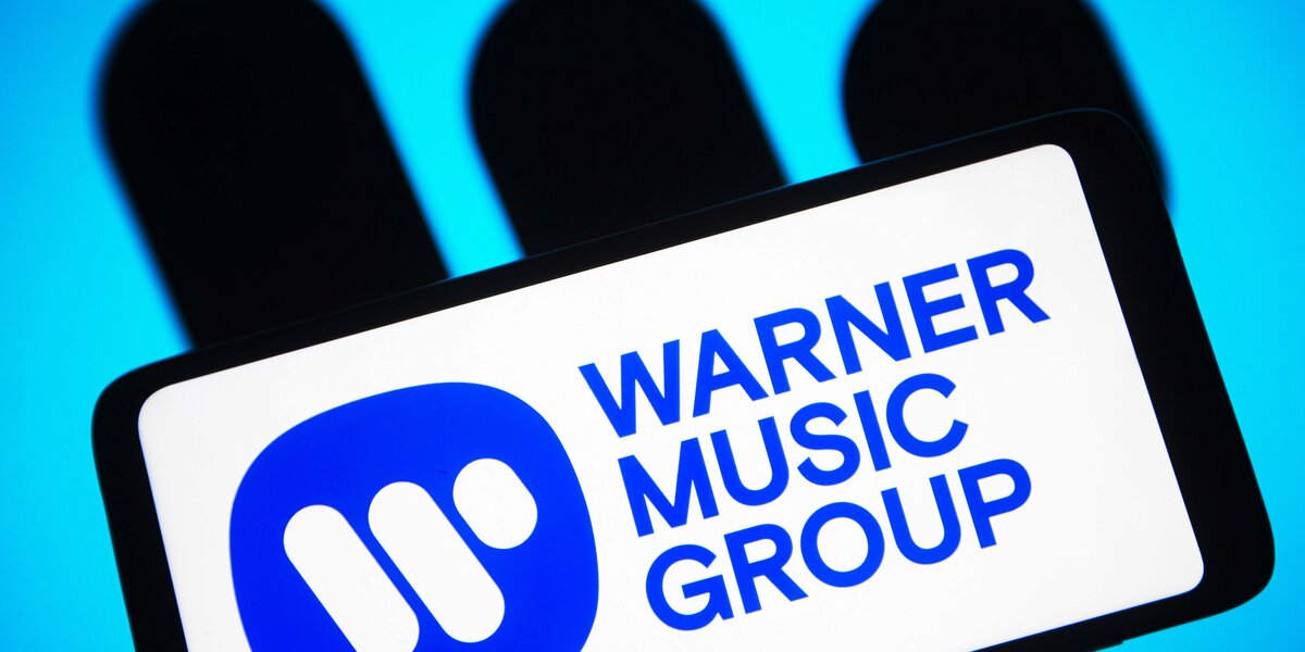 Warner Music, Universal Music и Sony Music уходят из России