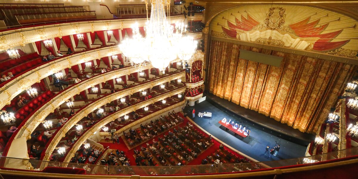Большой театр отменил гала-концерт Пласидо Доминго