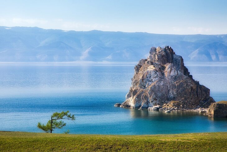 5 дешевых и популярных направлений отдыха по России: Байкал, Карелия и Алтай