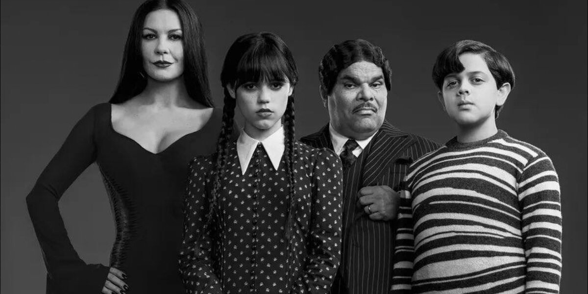 Посмотрите, как будет выглядеть семейка Аддамс в сериале «Уэнсдэй» Тима Бёртона