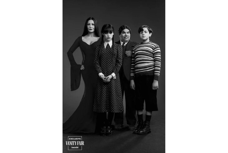 Посмотрите, как будет выглядеть семейка Аддамс в сериале «Уэнсдэй» Тима Бёртона